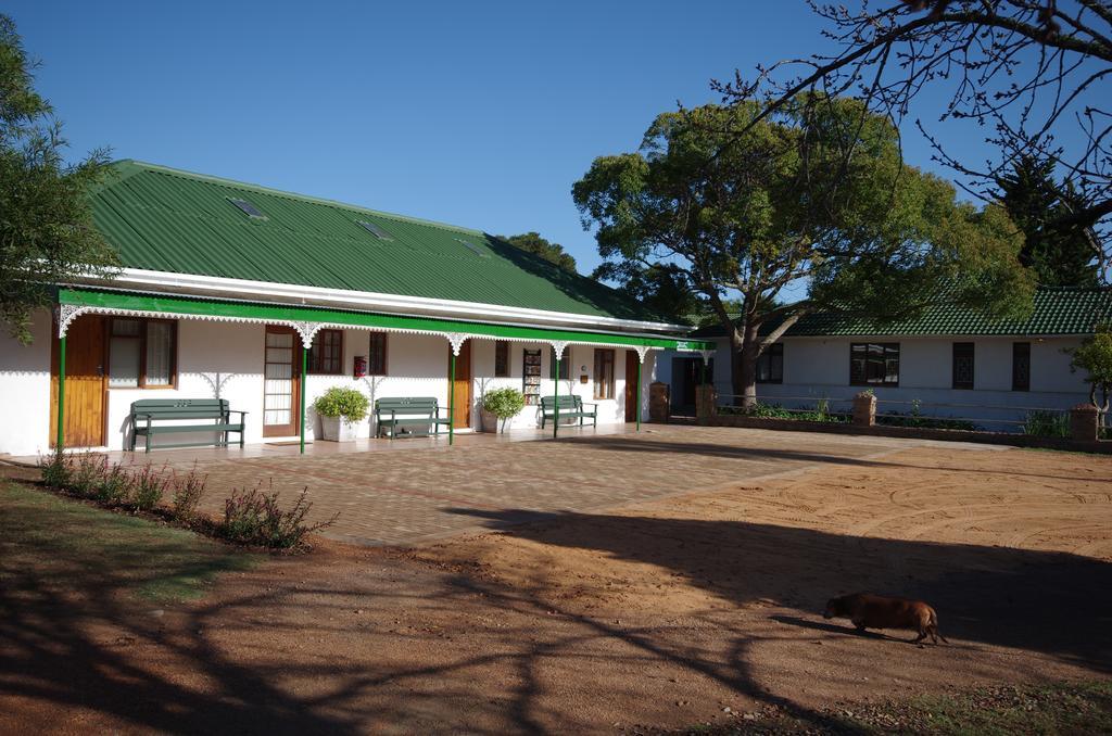 Fynbos Guest House Riversdale Exterior photo